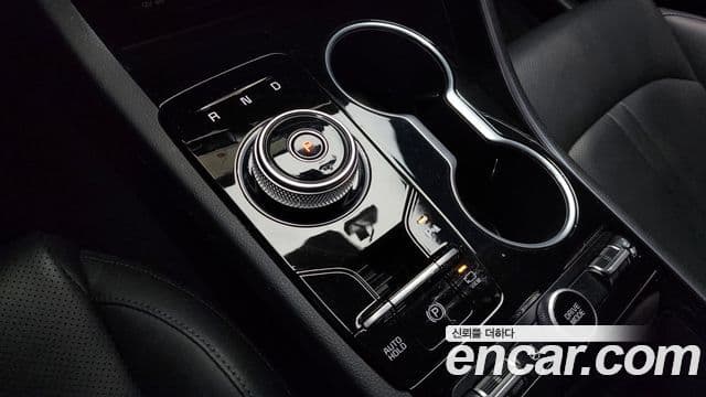 Kia K5 гибрид 3세대 Noblesse, 2020 9