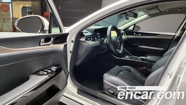 Kia K5 гибрид 3세대 Noblesse, 2020 11