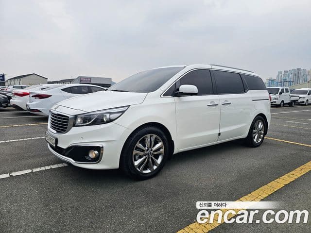 Kia All New Carnival Noblesse, 2015 1
