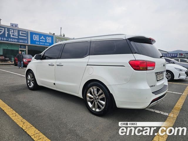Kia All New Carnival Noblesse, 2015 6