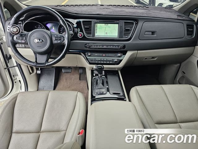 Kia All New Carnival Noblesse, 2015 14