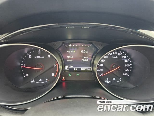 Kia All New Carnival Noblesse, 2015 17