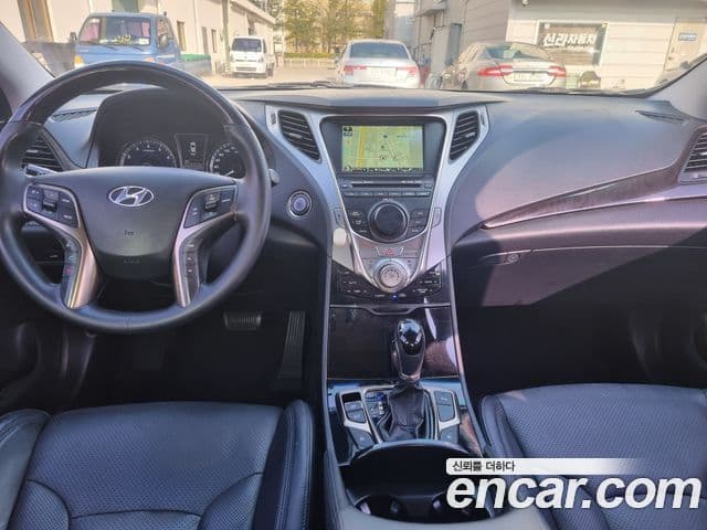 Hyundai Grandeur HG Modern, 2011 7