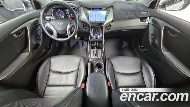 Hyundai Avante MD Style, 2014 7