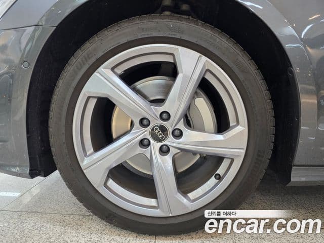 Audi A6 (C8) Premium, 2025 все фото