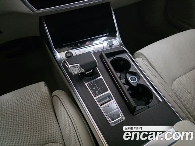 Audi A6 (C8) Premium, 2025 9
