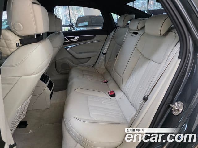 Audi A6 (C8) Premium, 2025 11