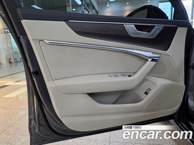 Audi A6 (C8) Premium, 2025 17