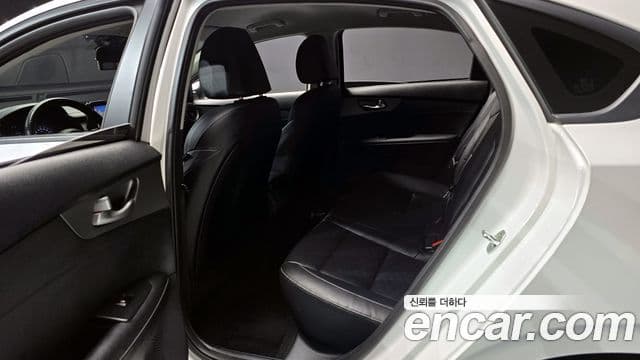 Kia All New K3 Luxury, 2019 12