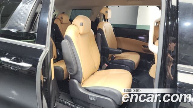 Kia Carnival 4세대 Signature, 2023 12