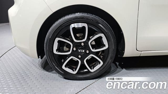 Kia The / новый New Ray Prestige, 2018 все фото