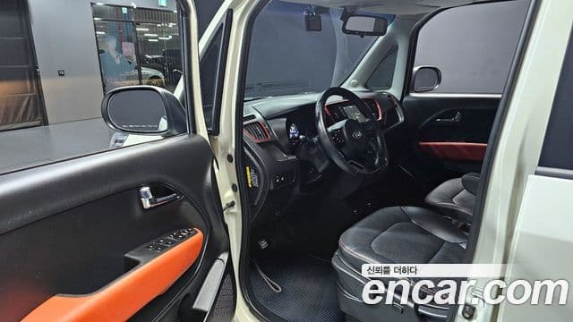 Kia The / новый New Ray Prestige, 2018 11