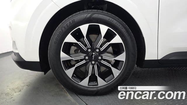 Kia Carnival 4세대 Prestige, 2023 все фото