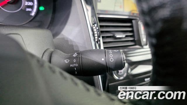 Renault Korea(Samsung) SM7 Nova LPLI 2.0 LPe для людей с инвалидностью, 2019 19