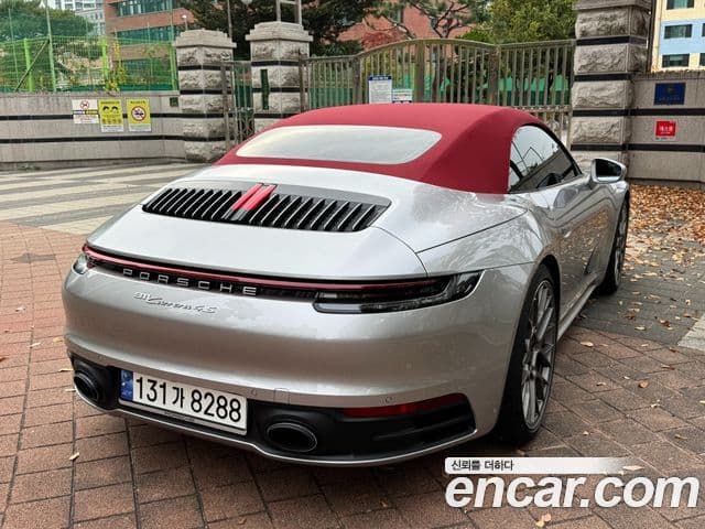 Porsche 911 (992) Carrera 4S кабриолет, 2024 7