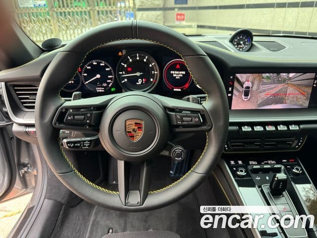 Porsche 911 (992) Carrera 4S кабриолет, 2024 10