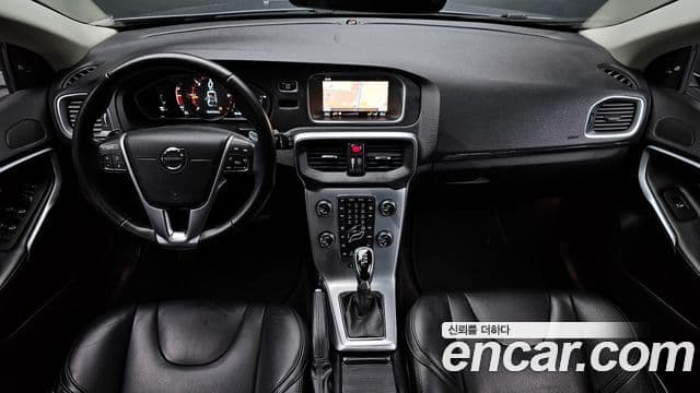 Volvo V40 2세대, 2018 7