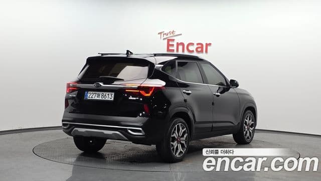 Kia Seltos Signature, 2022 2