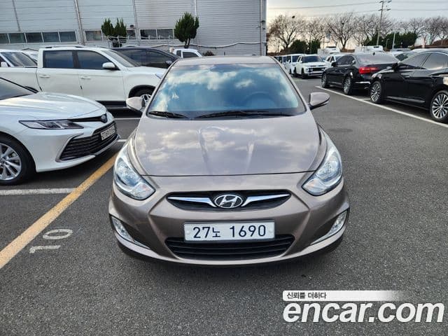 Hyundai Accent(новый кузов / новое поколение) Modern, 2014 3
