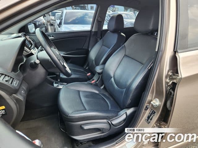 Hyundai Accent(новый кузов / новое поколение) Modern, 2014 10