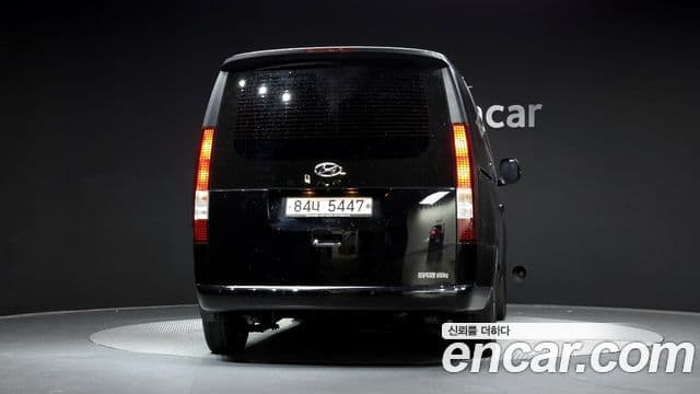 Hyundai Staria Modern, 2022 4