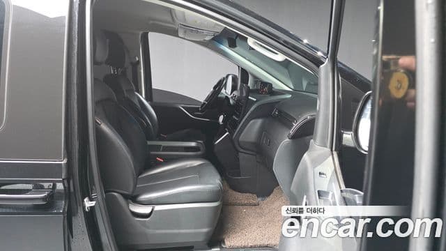 Hyundai Staria Modern, 2022 11