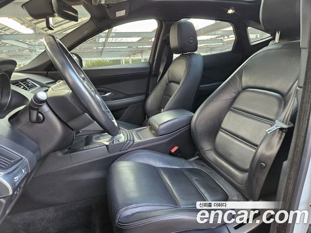 Jaguar E-PACE P250 S, 2018 10