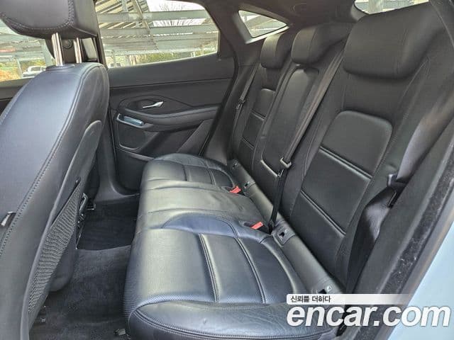 Jaguar E-PACE P250 S, 2018 11