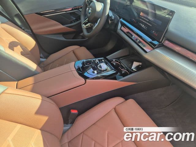 BMW 5시리즈 (G60) 530i xDrive M Sport, 2026 11