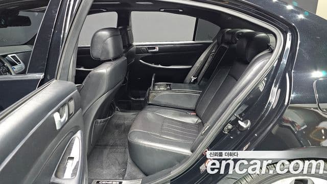 Hyundai Genesis Dynamic, 2014 12