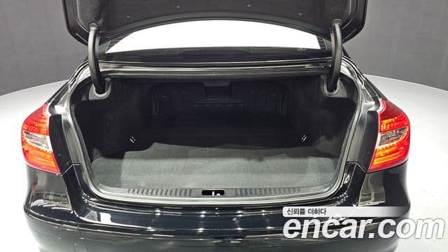 Hyundai Genesis Dynamic, 2014 20