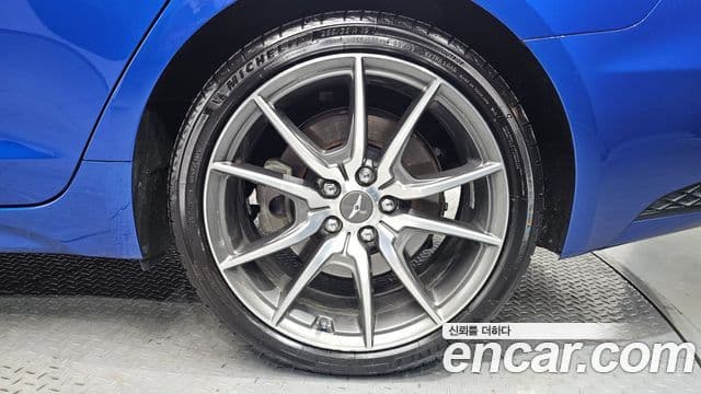 Genesis The / новый New G70, 2021 все фото