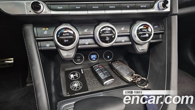 Genesis The / новый New G70, 2021 16