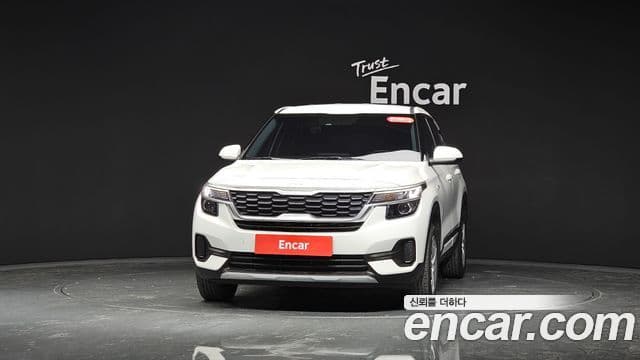 Kia Seltos Trendy, 2023 3