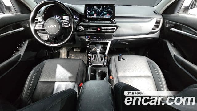 Kia Seltos Trendy, 2023 7