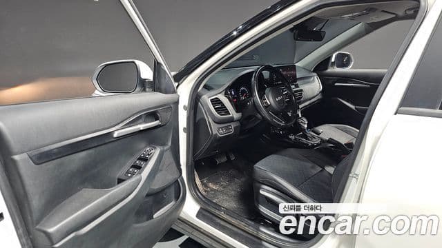 Kia Seltos Trendy, 2023 10