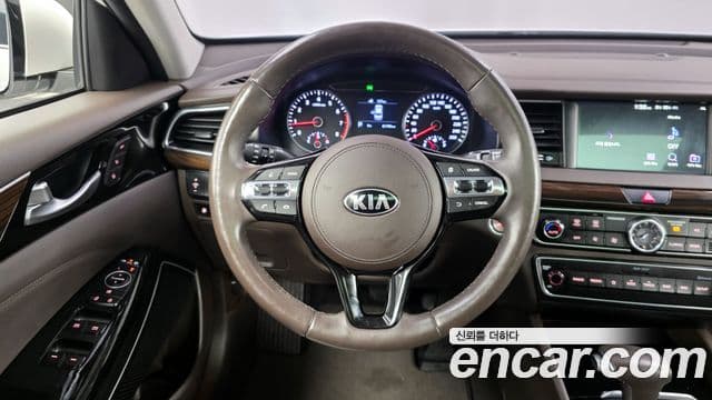 Kia All New K7 Prestige, 2019 13
