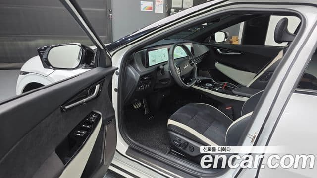 Kia EV6 GT Line, 2023 10