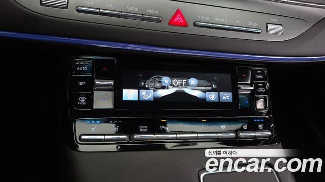 Hyundai The / новый New Grandeur IG Exclusive, 2021 17