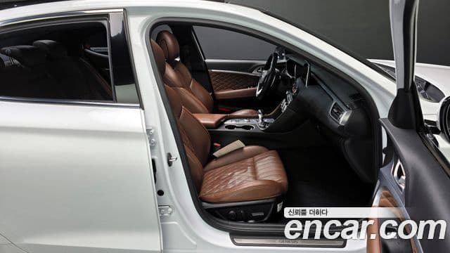 Genesis G70 Elite, 2019 10