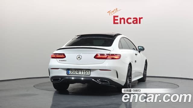 Mercedes-Benz E-класс W213 E220d купе, 2017 4