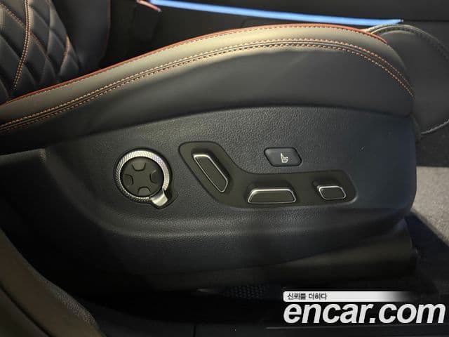 Genesis GV70, 2025 17