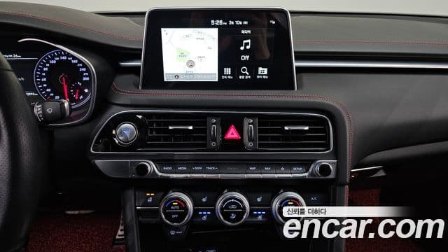 Genesis G70 Sport пакет, 2018 14