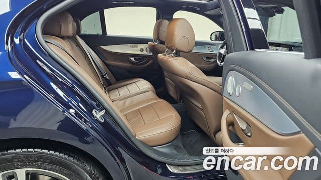 Mercedes-Benz E-класс W213 Avantgarde, 2021 12
