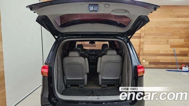Kia All New Carnival Prestige, 2016 6