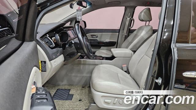Kia All New Carnival Prestige, 2016 9