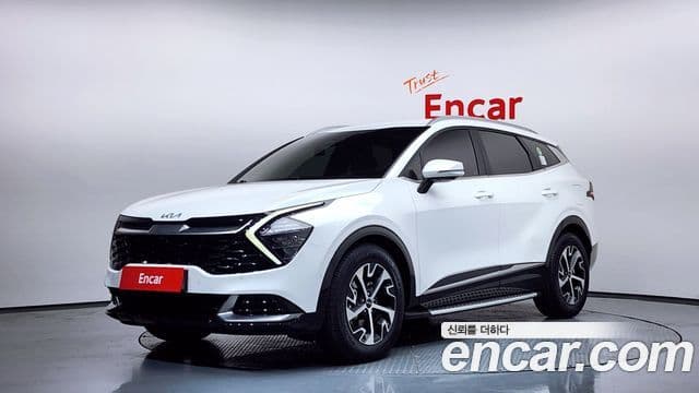 Kia Sportage 5세대 гибрид Signature 2WD, 2024 1