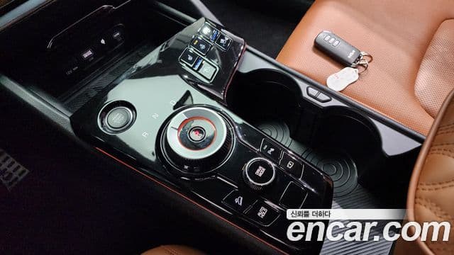 Kia Sportage 5세대 гибрид Signature 2WD, 2024 9