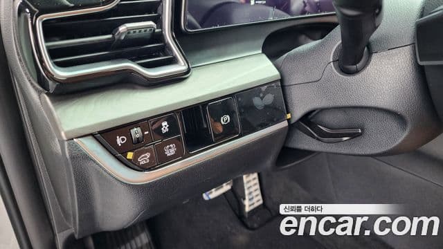 Kia Sportage 5세대 гибрид Signature 2WD, 2024 14