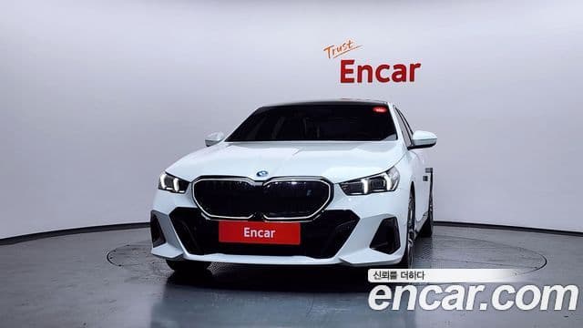 BMW i5 (G60) eDrive 40 M Sport, 2025 3